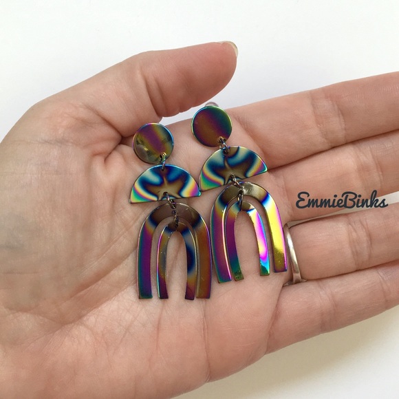 💥3for$28 New Oil Slick Holographic Rainbow Cutout Drop Earrings - Picture 3 of 10